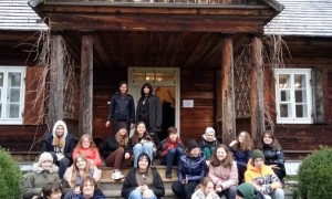 Uczniowie podczas dwudniowej wycieczki w Góry Świętokrzyskie